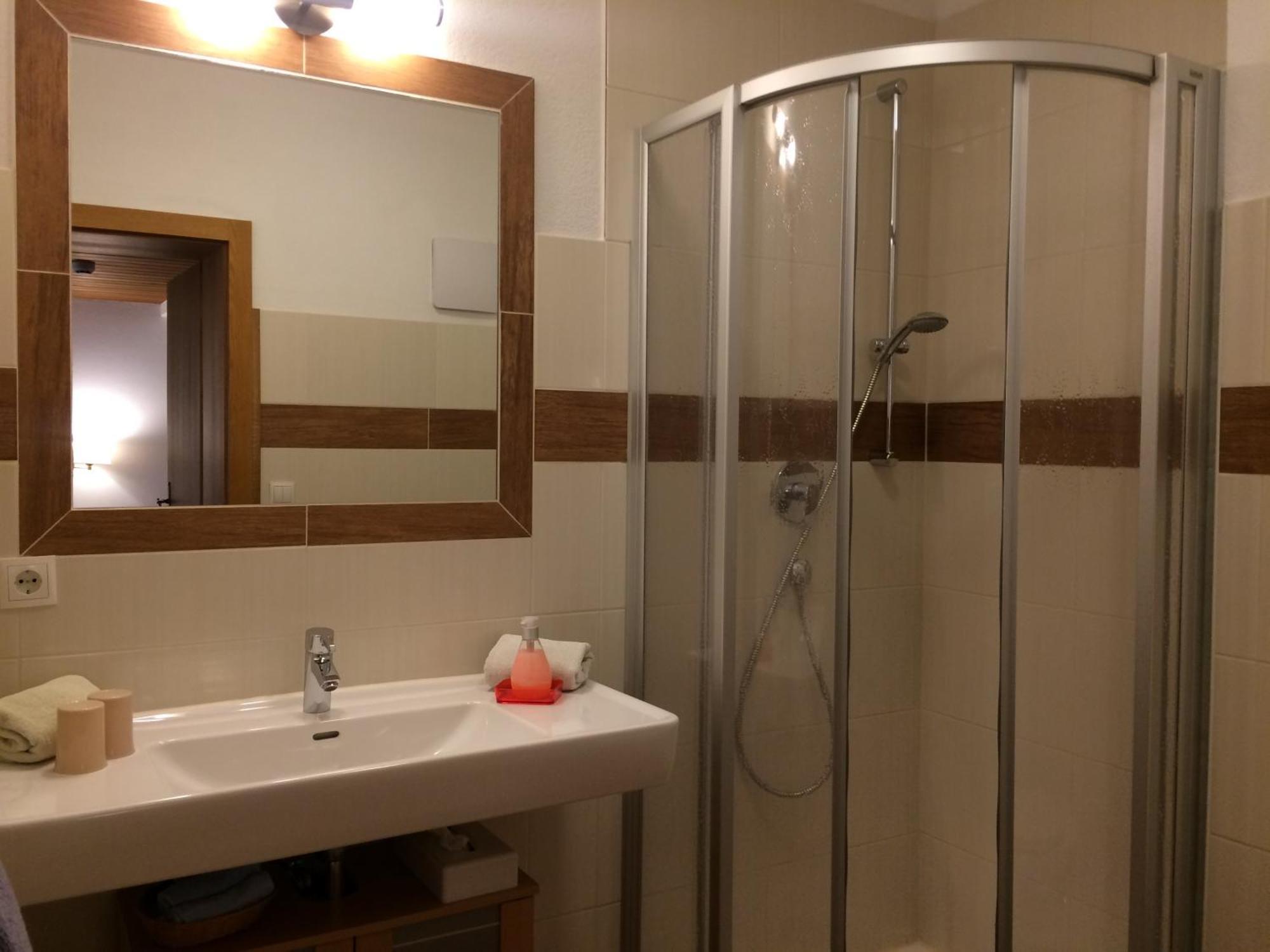 Hotel Jenneweinhof Tux Zewnętrze zdjęcie